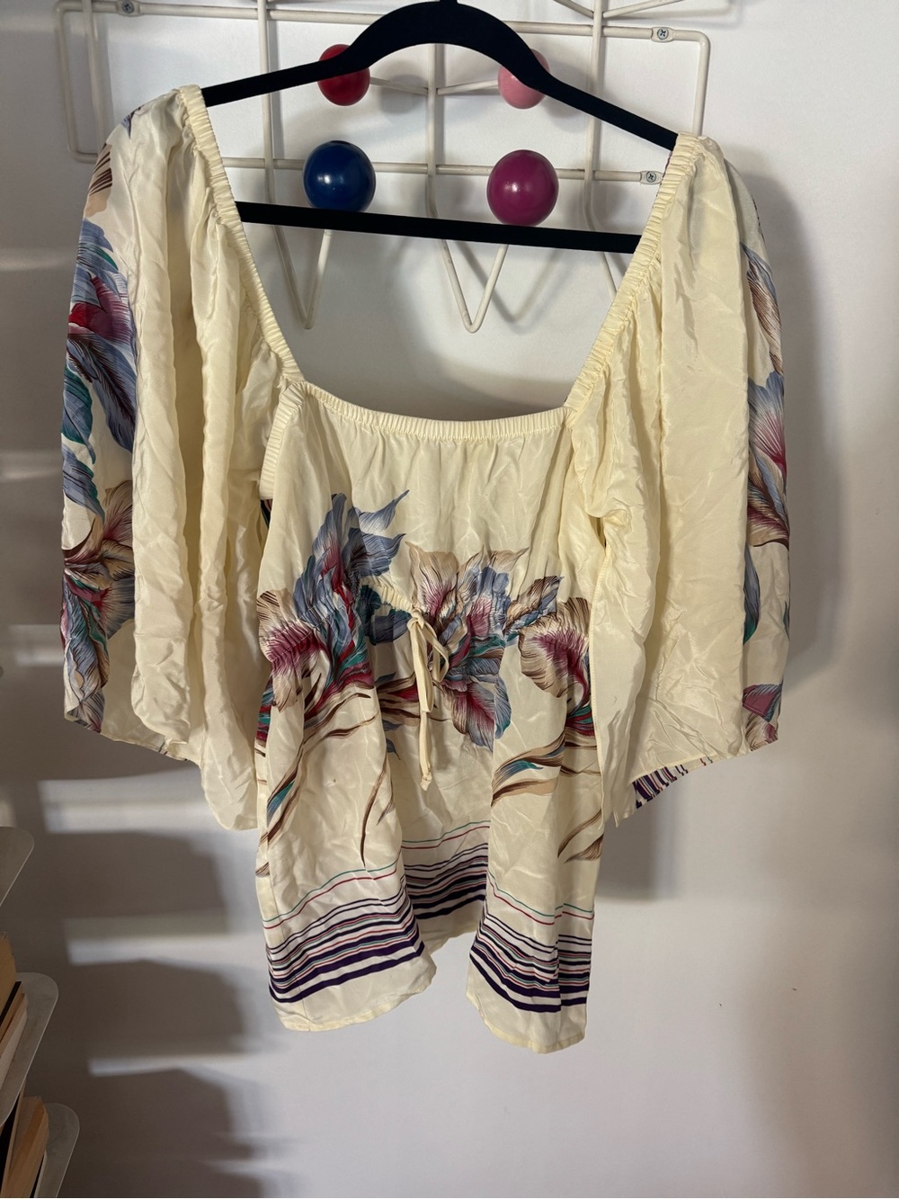 1970’s Vintage Cream Floral Peasant Top - Casual Women's Blouse